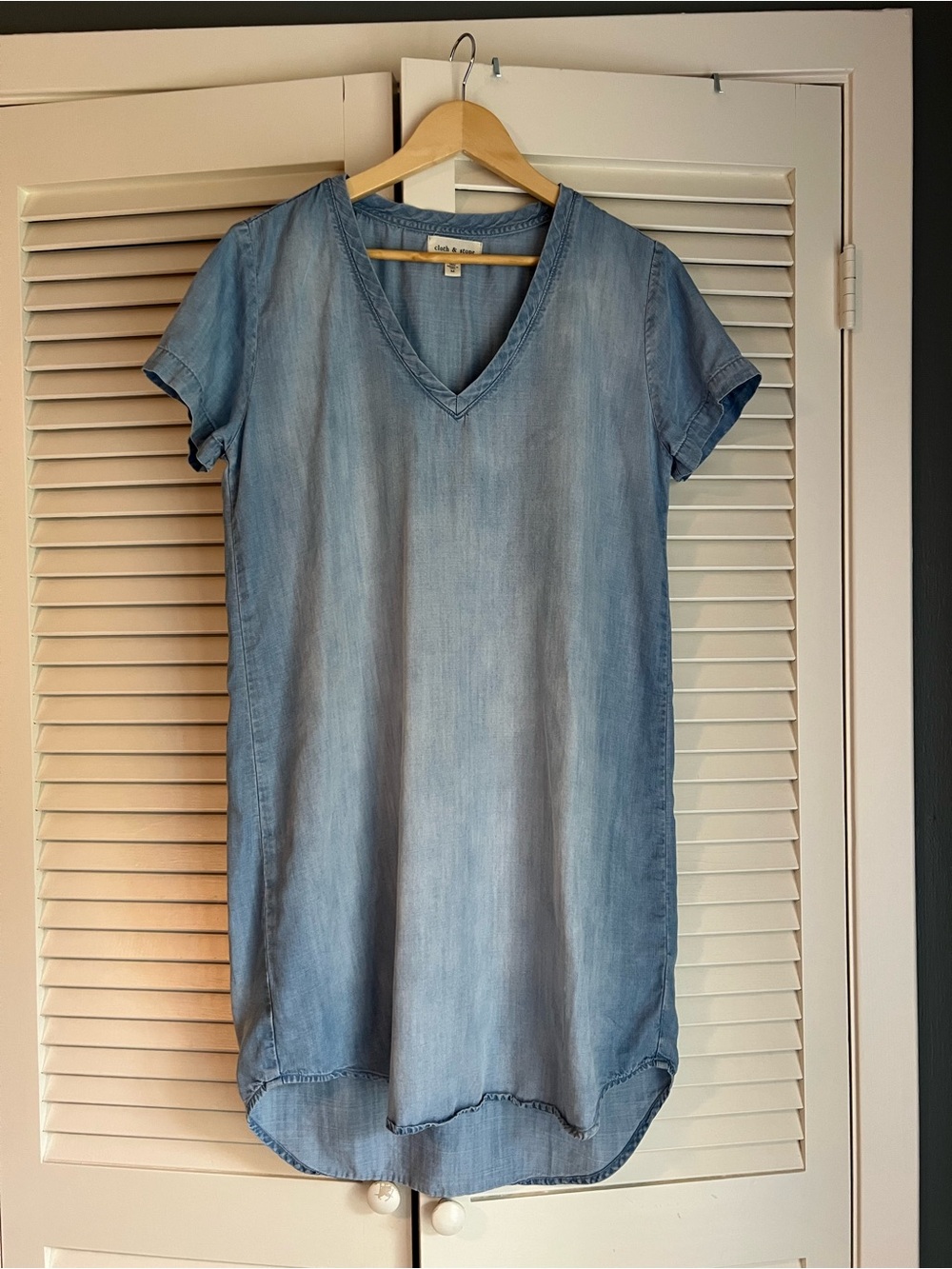 Cloth & Stone Chambray Tencel High Low Shift Dress Blue M
